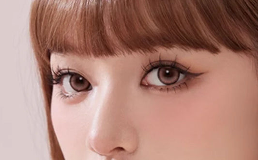 colored contact lenses