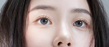colored contact lenses