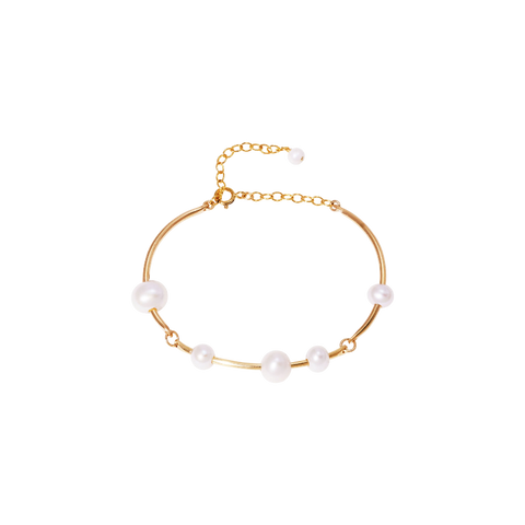 NATURALI JEWELRY 14K Gold Plated Curved Freshwater Pearl Bracelet 1 piece - Pre-order